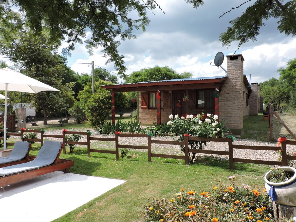 Cabanas Los Cockers Villa General Belgrano Exterior photo