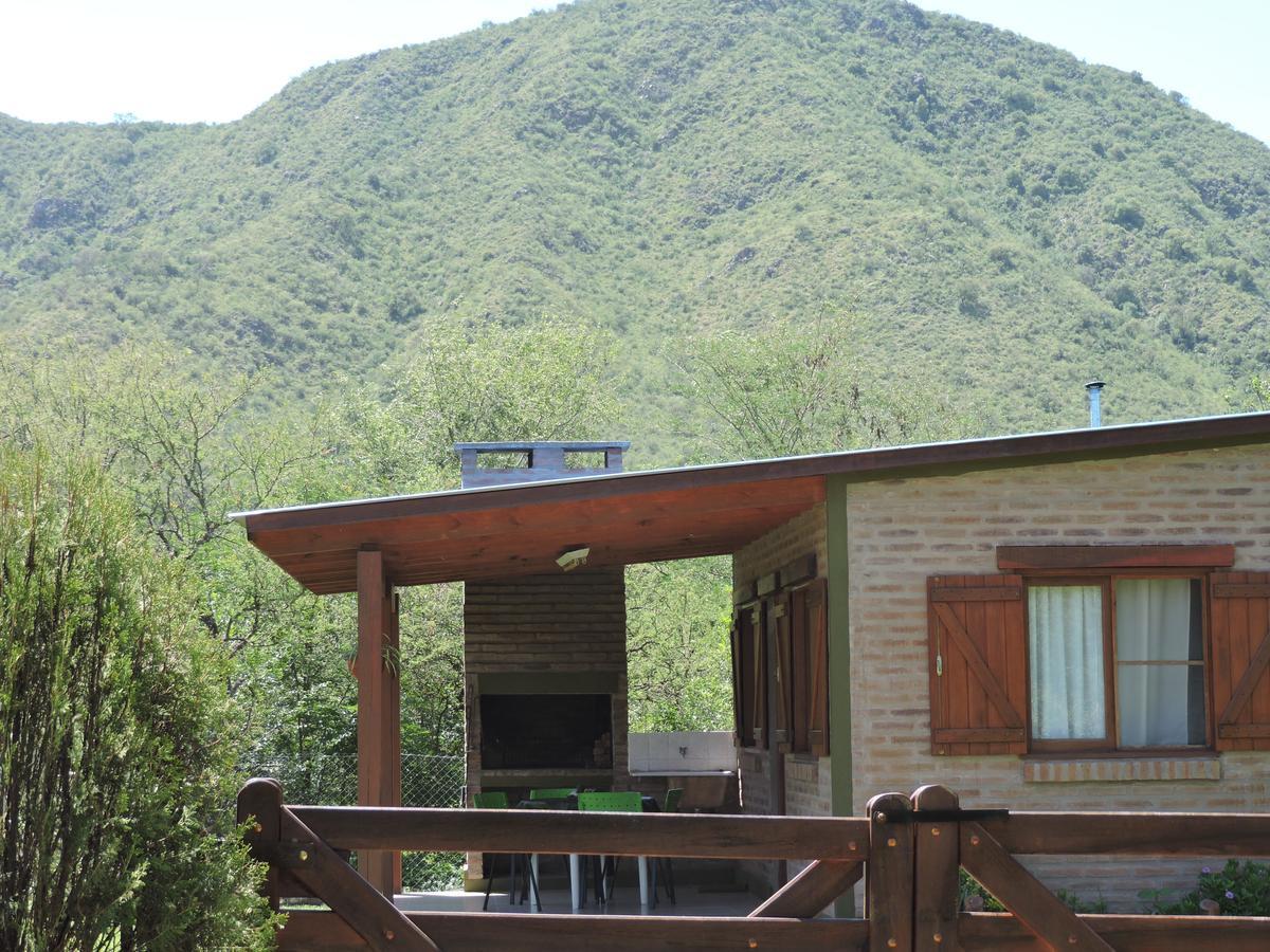 Cabanas Los Cockers Villa General Belgrano Exterior photo